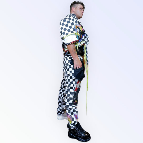 checkered queens suit